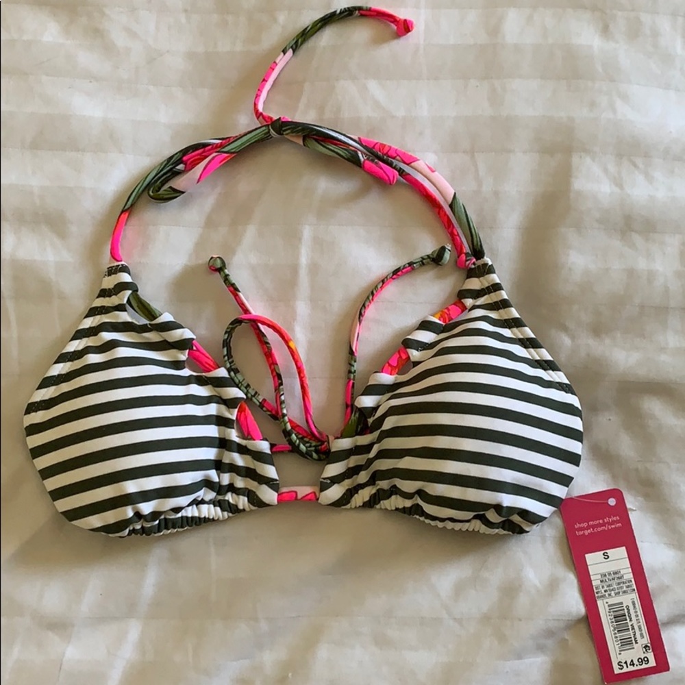 NWT Xhilaration swim top size smal
